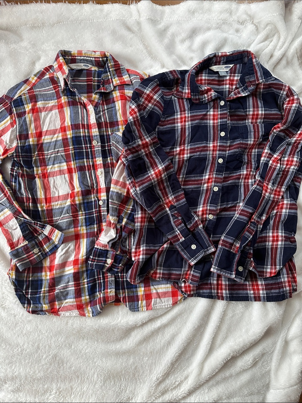 Set of 2 Old Navy Plaid Shirts Women’s Small